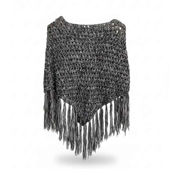 Yuppi Sweaters - Yuppi Crochet Fringe High/Low Poncho